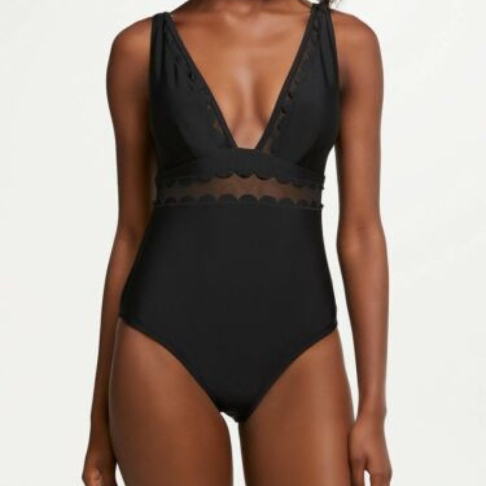 Ted Baker Galinda plunge V neck Scallop Mesh Swimsuit, Black Size 2  NWT